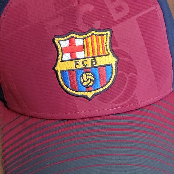FC Barcelona Hat Cap Football Soccer FCB Red Maroon / Navy Blue, new, no tags - Picture 6 of 10